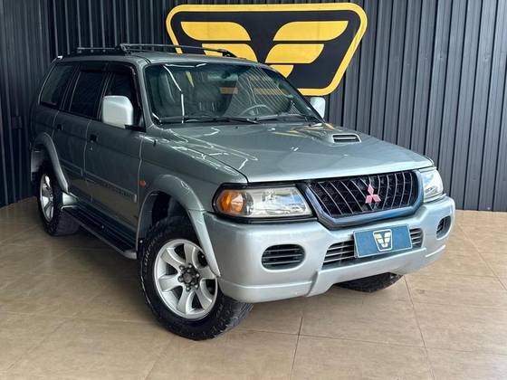 MITSUBISHI PAJERO 2.8 GLS 4X4 8V TURBO DIESEL 4P MANUAL MITSUBISHI PAJERO 2.8 GLS 4X4 8V TURBO DIESEL 4P MANUAL